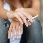 signs your teenager is smoking cigarettes